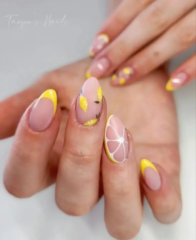 Cute Short Summer Nails To Try This Summer