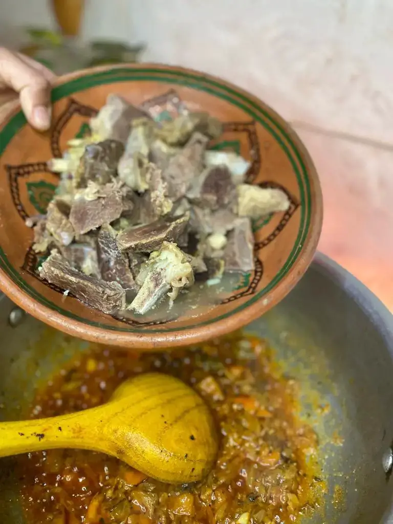 How To Cook Bhuna Masala?