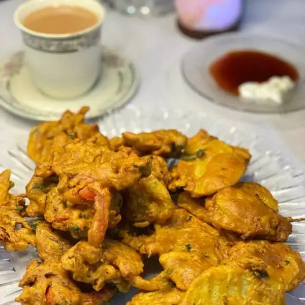 What To Serve With Pakoras?