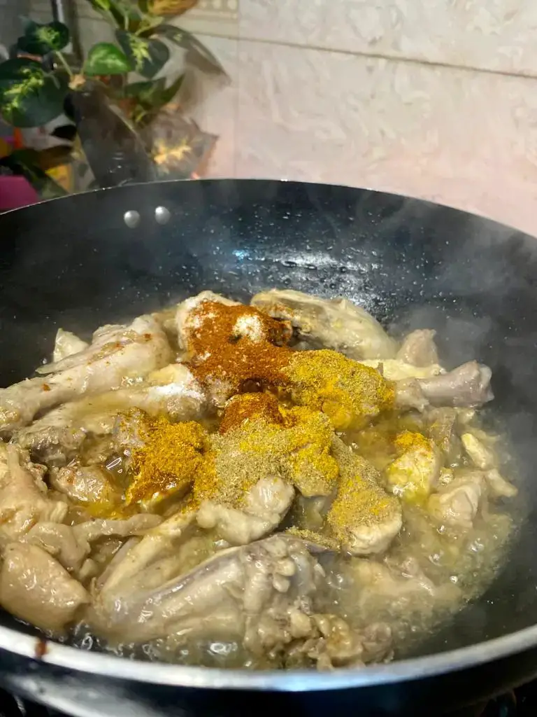 How To Make Chicken Jalfrezi Recipe?